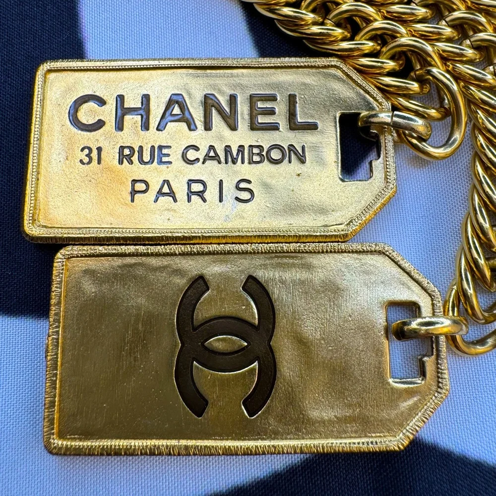 CHANEL 2020 Rue Cambon Tag Lariat Necklace Runway Collection - Picture 4 of 4